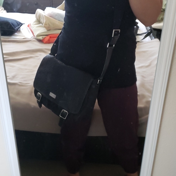 Coach Messenger Purse - Picture 9 of 11